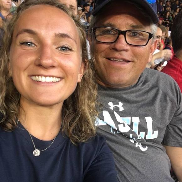 Meet your Posher, Sarah - Picture 1 of 1